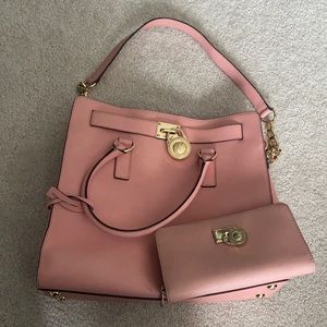 Michael Kors pink large bag and matching wallet